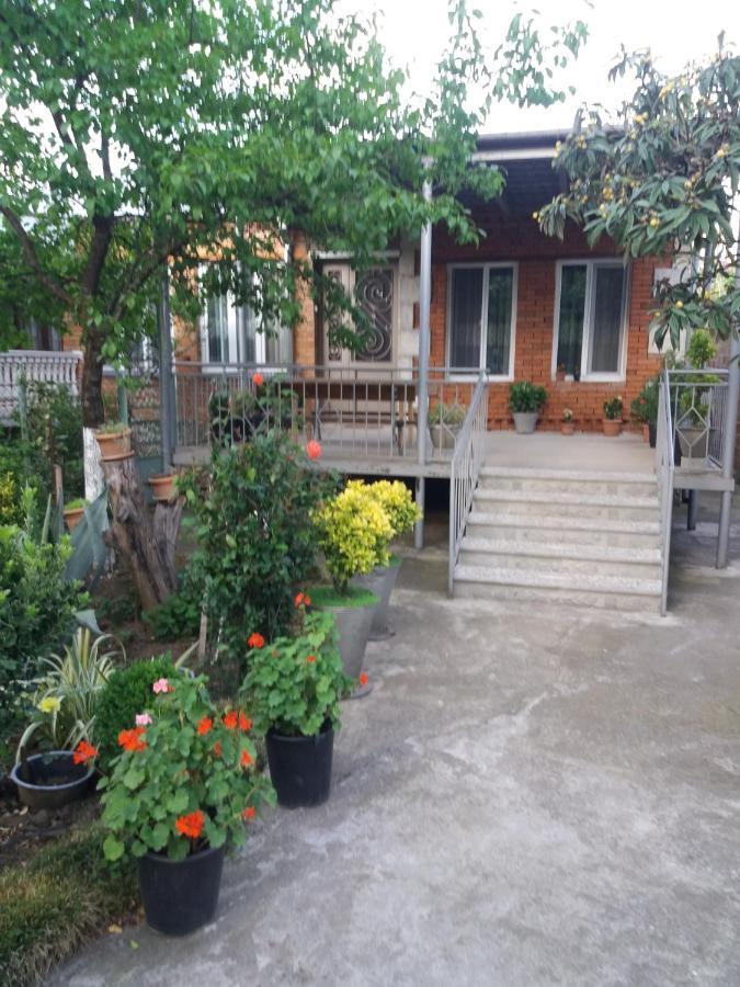 Guest House Darejani Kʼutʼaisi Exterior foto